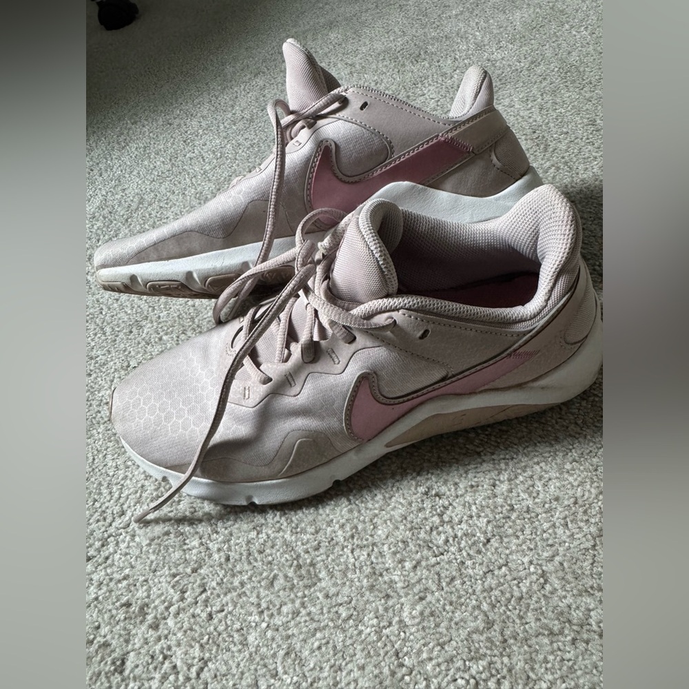 Nike Light Pink Athletic Shoes
